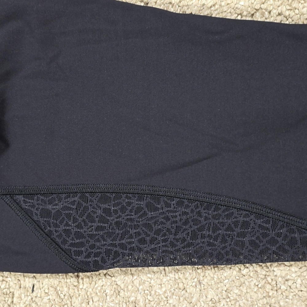NWOT 💎 Lululemon Luxtreme Twist & Train Crop (19")Black SIZE 6 - Picture 7 of 11
